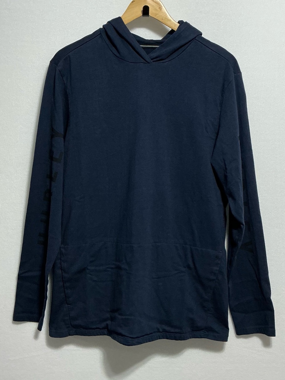 Hurley Men’s Medium Navy Blue Long Sleeve Hoodie Logo Sleeve 100% Cotton